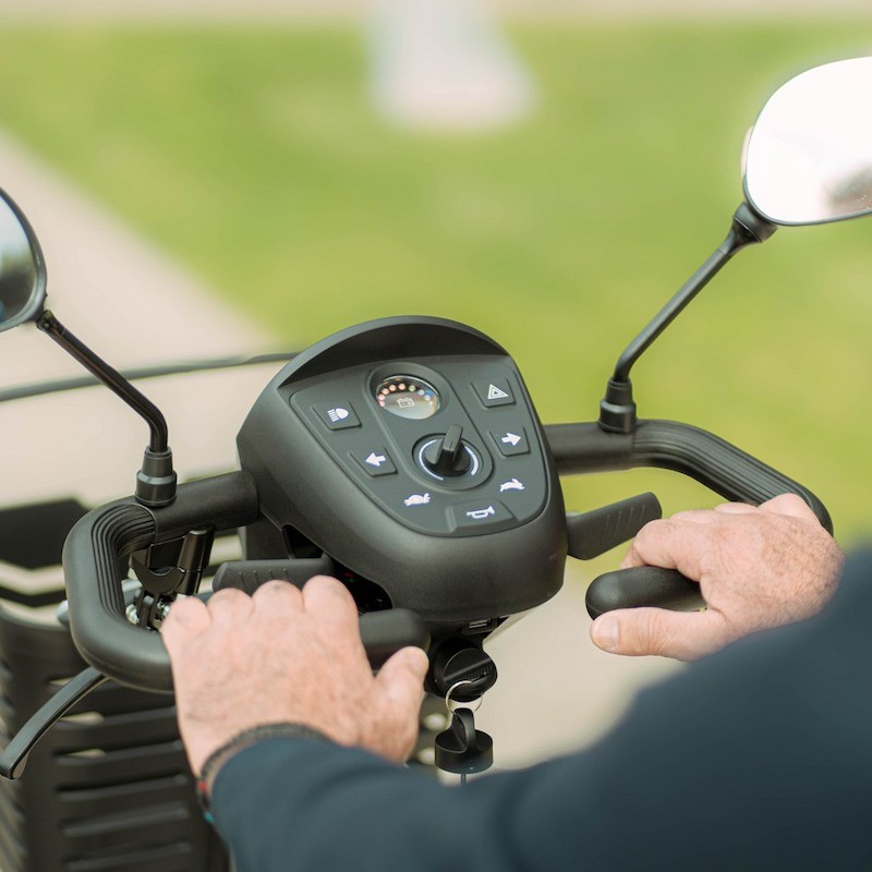 Komfortabel El-scooter, Mobiak ARES