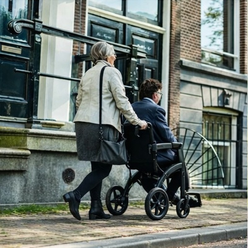 Rollz Motion² - Kombinered rollator og kørestol